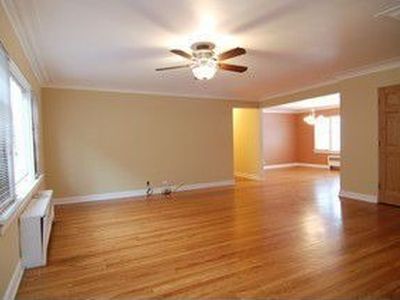 7233 N Ridge Blvd #2F, Chicago, IL, 60645