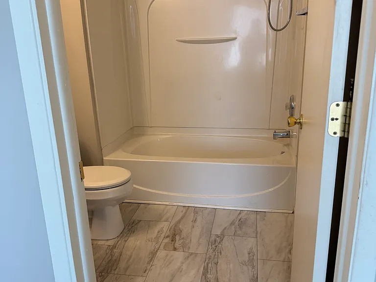 23296 Cornerstone Village Dr — Photo 9