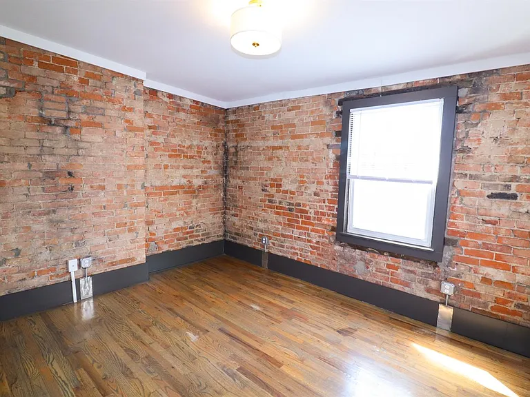 1513 Republic Street — Photo 5