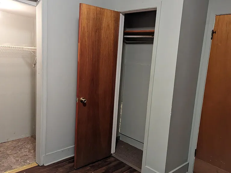 21 N Bolivar St — Photo 8