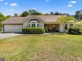 117 Azalea Dr, Winder, GA 30680