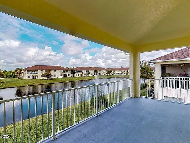 3930 Playa Del Sol Dr — Photo 18
