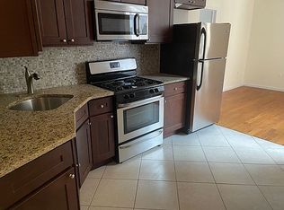 41-11 28th Ave #3DD, Astoria, NY 11103