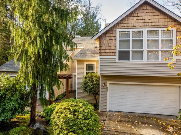 2715 Cody Circle #201, Bellingham, WA 98225