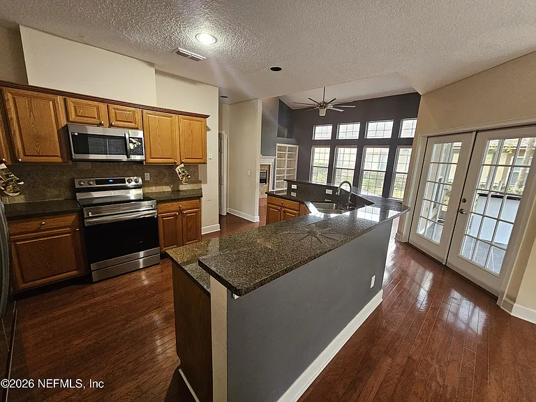2722 Austin Rose Ln — Photo 25