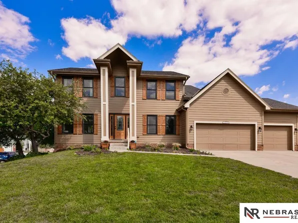 13680 Larimore Ave, Omaha, NE 68164