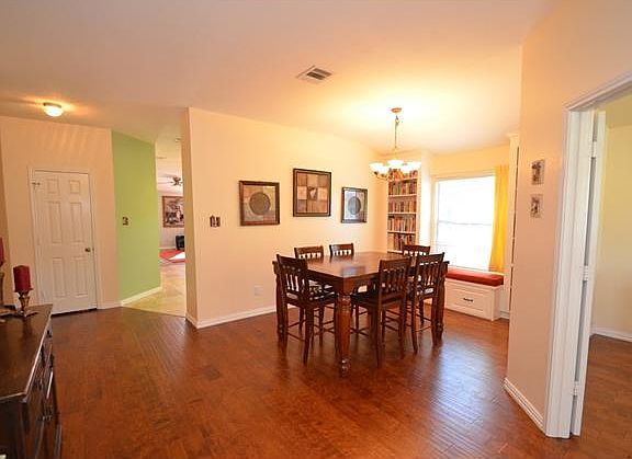 5th image of 2603 Haselwood Ln