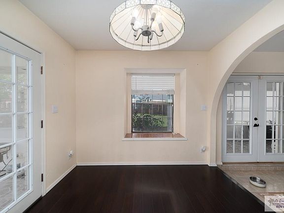 5th image of 164 Las Villas Ave