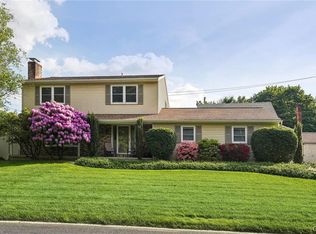 1740 Scherersville Rd S, Allentown, PA 18104