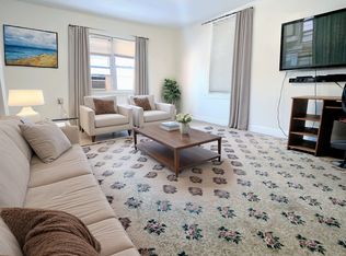 30-16 32nd St #2R, Astoria, NY 11102