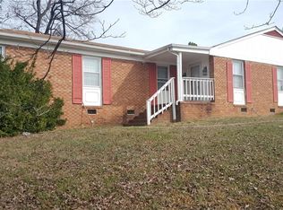 2707 Buchanan Rd, Greensboro, NC 27405