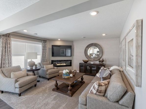 9513 Bridle Way
