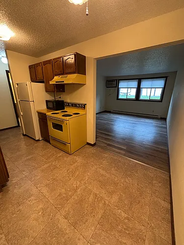 777 Laurel St #105 Photo 1