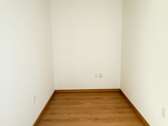 3rd image of 3421 Sheppard Ave E #717