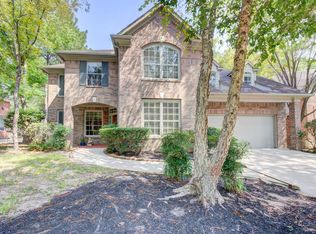 166 Goldenvine Ct, Spring, TX 77382