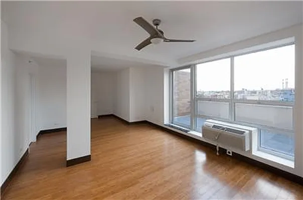 Sold by Nancy Packes Inc. | media 1