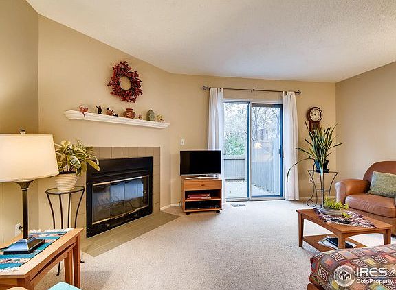 3rd image of 1067 Artemis Cir