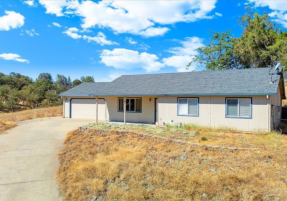 1st image of 3665 Huckleberry Ln