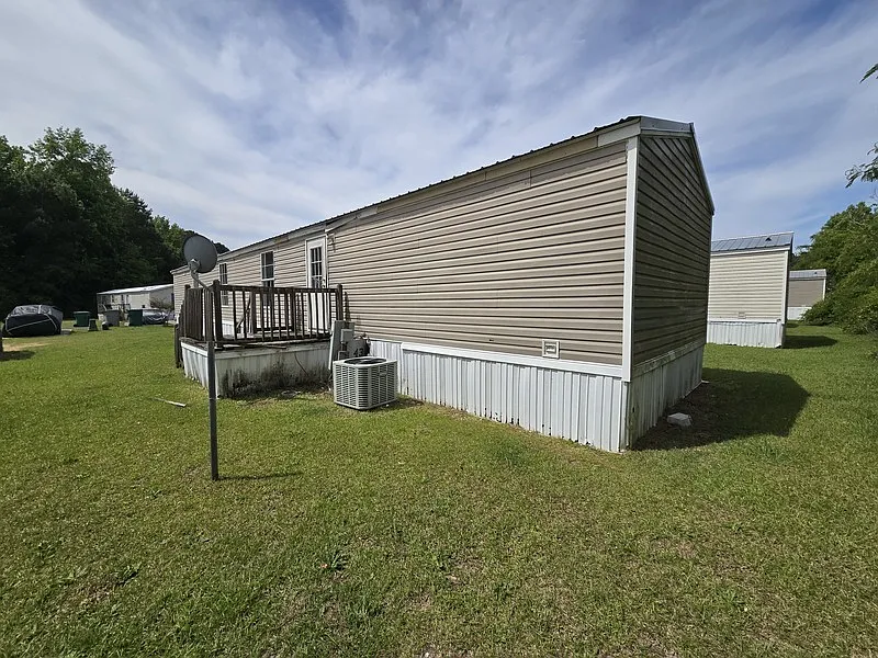 Cape Fear Estates — Photo 4