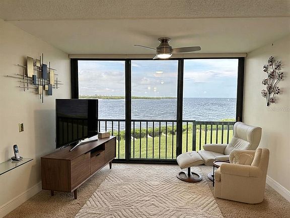 2nd image of 4620 BAY BOULEVARD #1112