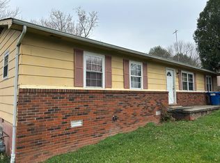 172 Cumberland Dr, Crossville, TN 38555