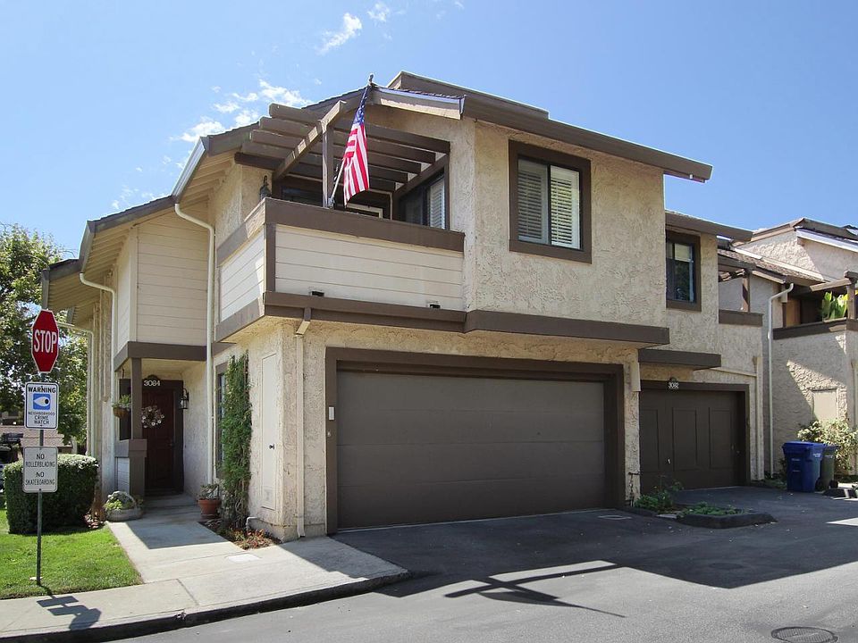1st image of 3084 Arlington Dr