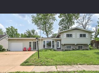 1 Trinity Ln, Florissant, MO 63031