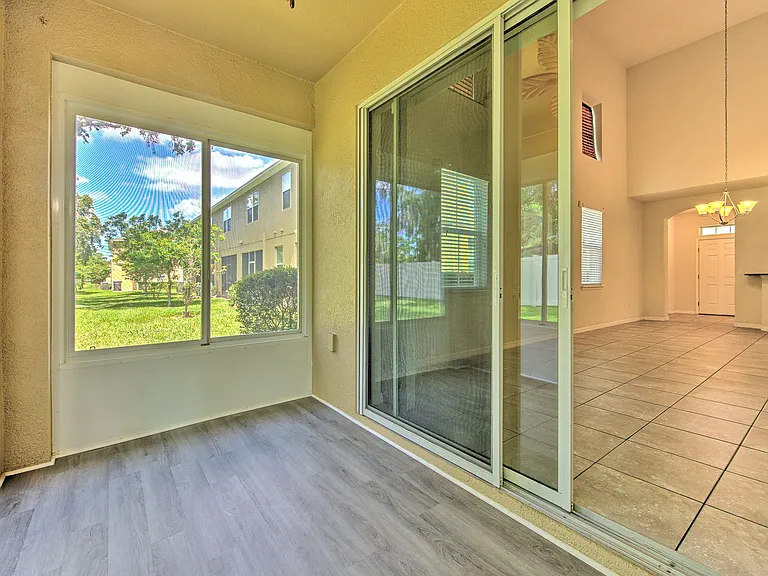 2111 Broadway View Ave — Photo 40