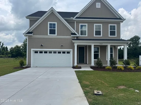 767 Fairway Road, Ayden, NC 28513