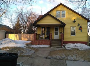 720 2nd St, Scotland, SD 57059