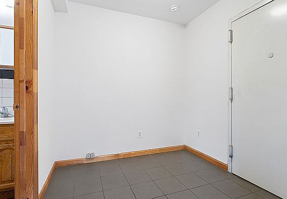 5th image of 523 9th Ave APT 3C
