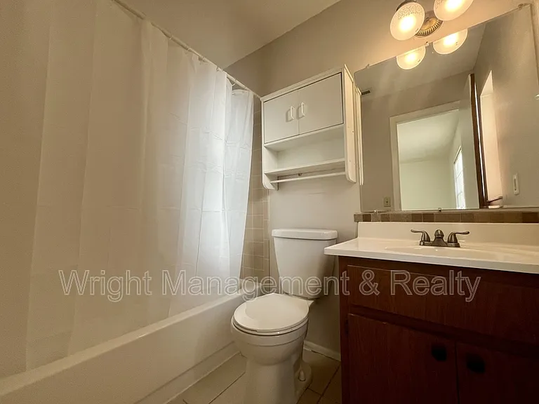 705 Bayou Ave #1 — Photo 12