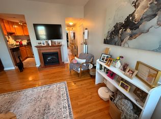 708 Soulard St #A, Saint Louis, MO 63104