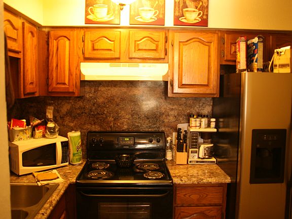 5th image of 1105 30th St