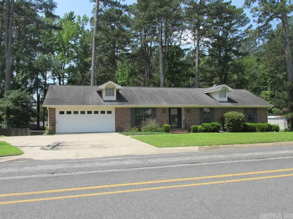 1711 Millcreek Dr, Arkadelphia, AR 71923