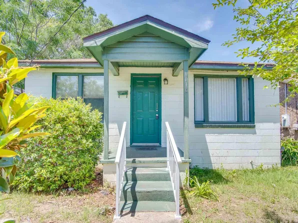 1016 W Maxwell St, Pensacola, FL 32501