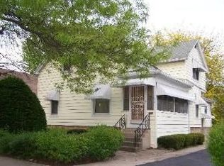 814 Summit St, Joliet, IL 60435