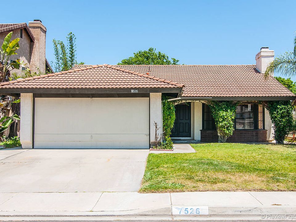 1st image of 7526 Rock Canyon Dr
