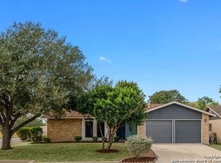 8302 Star Creek Dr, San Antonio, TX 78251