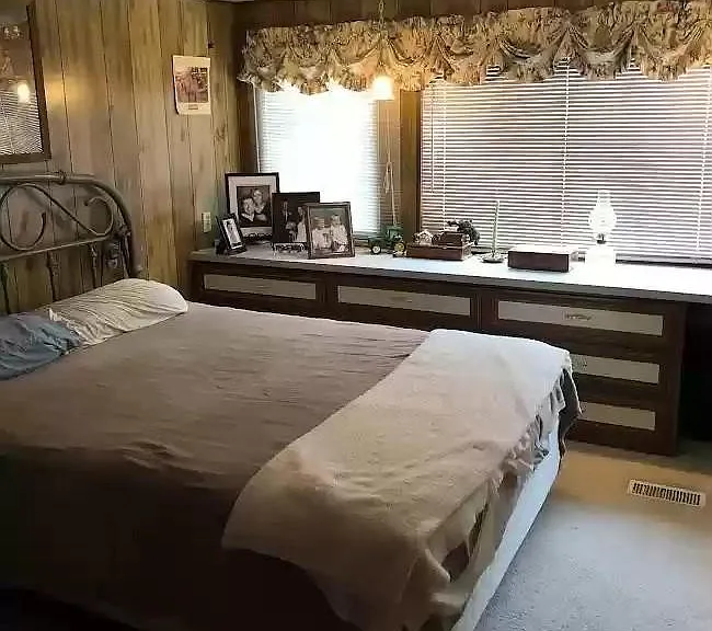 207 Mockingbird Rd — Photo 3