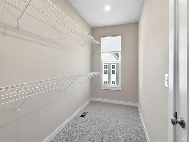 7241 Otley Dr — Photo 43
