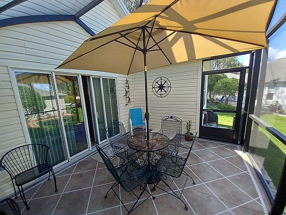 Mansard Birdcage Lanai