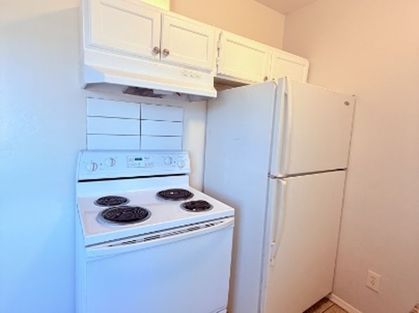 232 W Flores St #12
