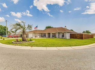 1997 Coral Reef Rd, Pensacola, FL 32506