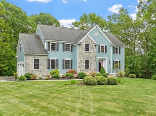 51 Drumlin Hill Rd, Bolton, MA 01740