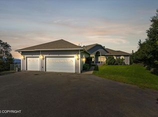 10341 Stroganof Dr, Anchorage, AK 99507