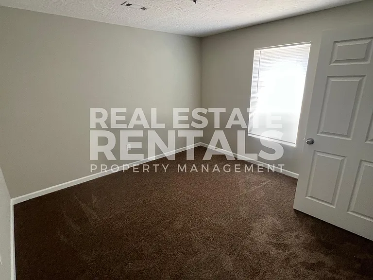 1509 Van Buren Ave #47 — Photo 2