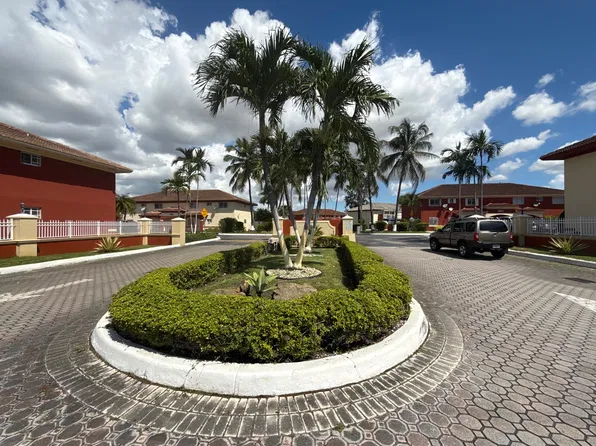 10933 W Okeechobee Rd Unit 202, Hialeah Gardens, FL 33018