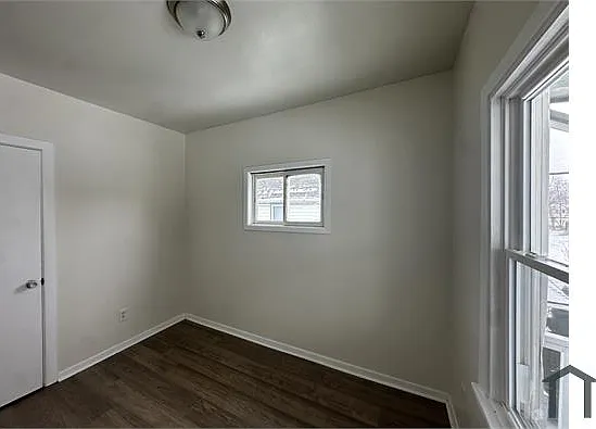 12403 Ferris Ave — Photo 9