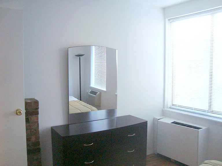 165 E 89th St #3F — Photo 3